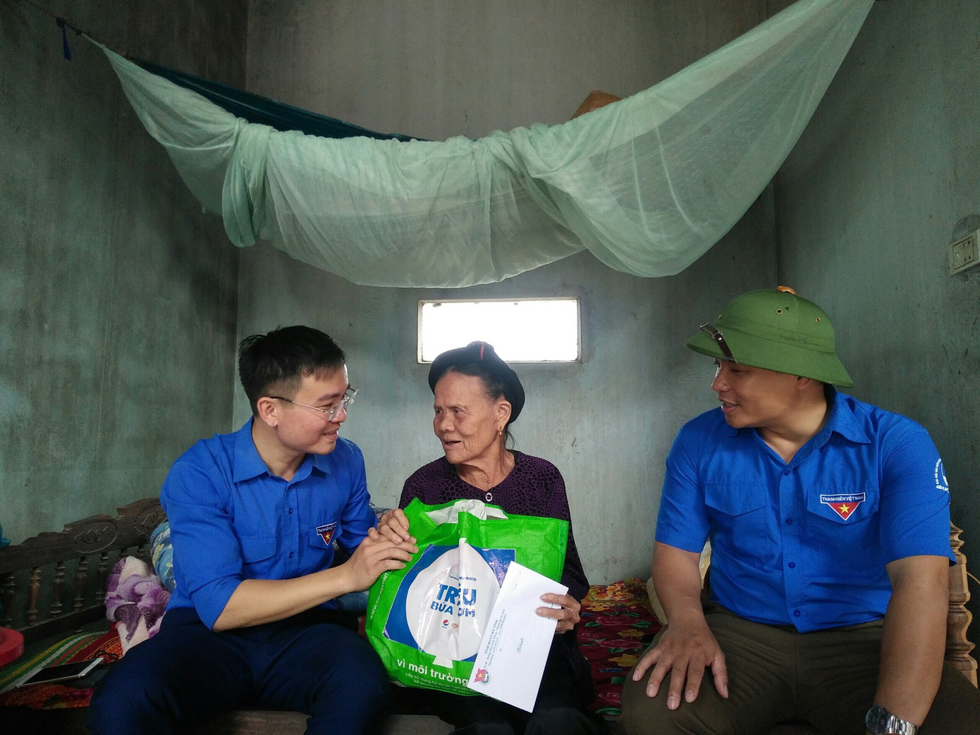 Thanh niên Hà Tĩnh ra quân ‘Tình nguyện mùa Đông 2020, Xuân tình nguyện 2021’ ảnh 6