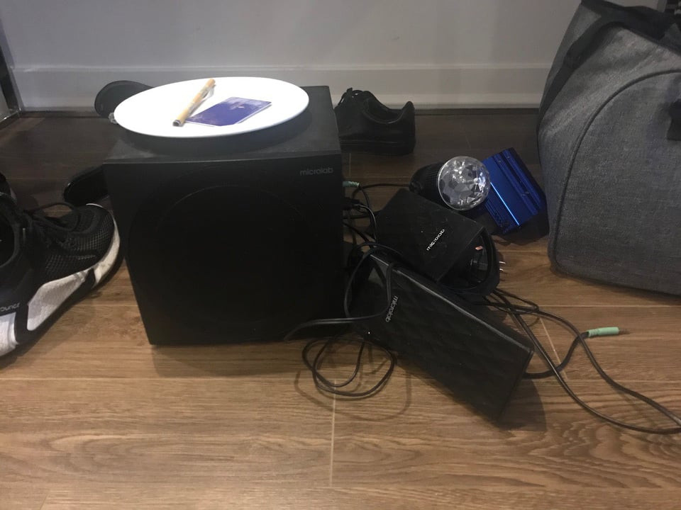 11 'dân chơi' thuê phòng khách sạn để thác loạn ma túy ảnh 1