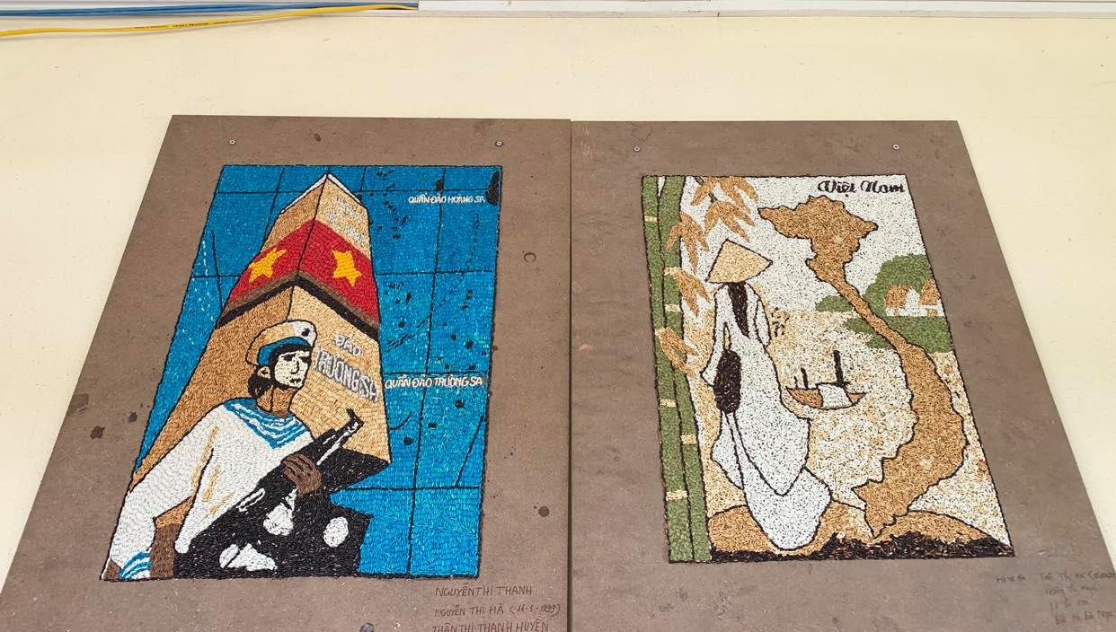 Triển lãm đấu giá tranh gạo gây quỹ giúp sinh viên khó khăn ảnh 4