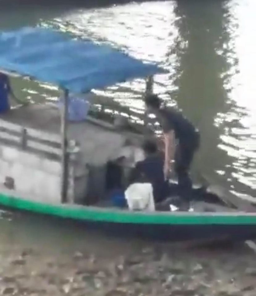 Nam sinh người Lào liều mình nhảy xuống sông cứu người ngã cầu ảnh 2