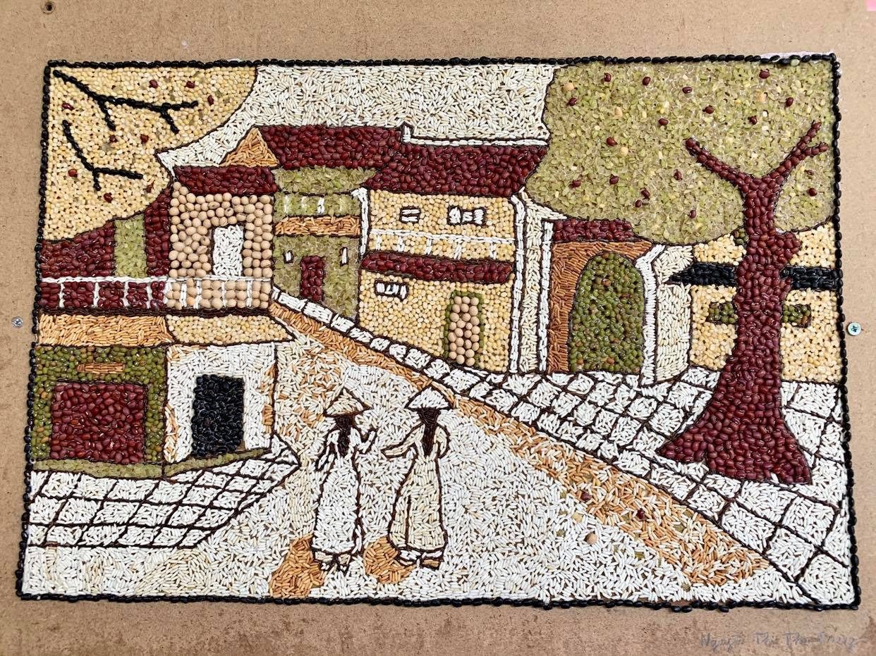 Triển lãm đấu giá tranh gạo gây quỹ giúp sinh viên khó khăn ảnh 6