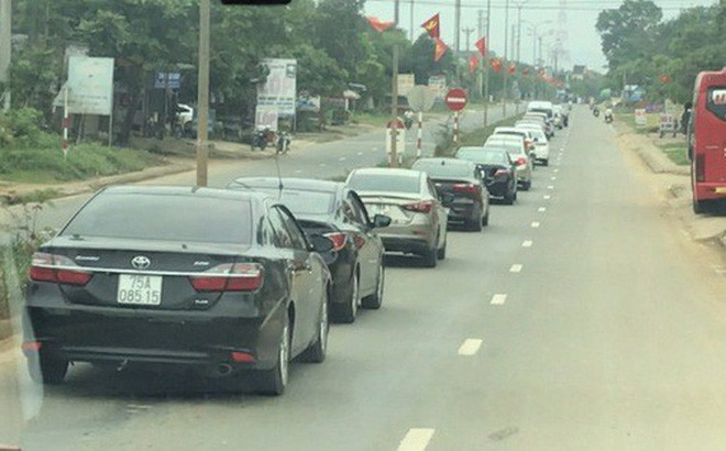 Phó GĐ rước dâu linh đình cho con trong mùa dịch: Vì sao Sở Y tế xin gia hạn báo cáo? ảnh 1