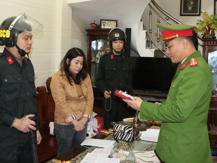 Huy động gần 100 cảnh sát đột kích 15 điểm ghi lô đề giao dịch hơn 2 tỷ/ngày ảnh 1