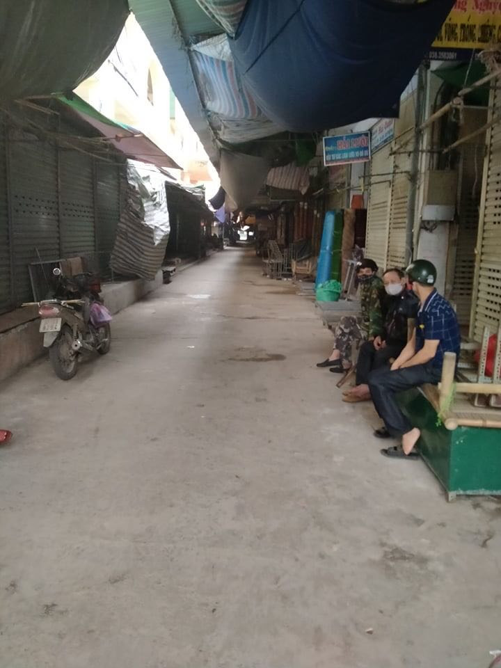 Hàng nghìn ki-ốt trung tâm chợ lớn nhất Nghệ An, Hà Tĩnh đồng loạt đóng cửa ảnh 13