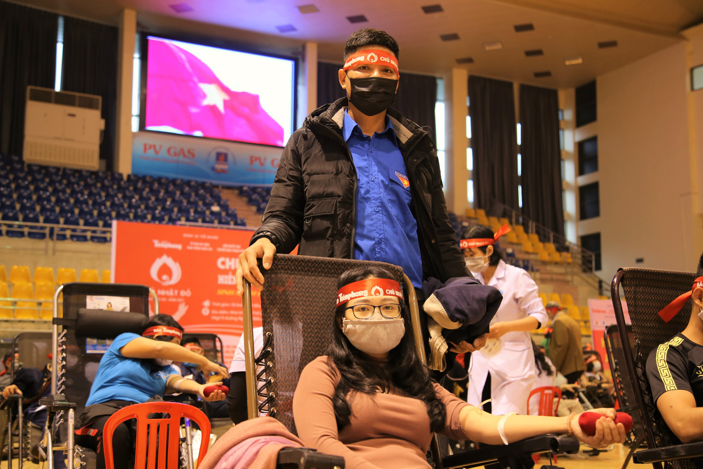 Chủ nhật Đỏ Hà Tĩnh tiếp nhận 486 đơn vị máu ảnh 11