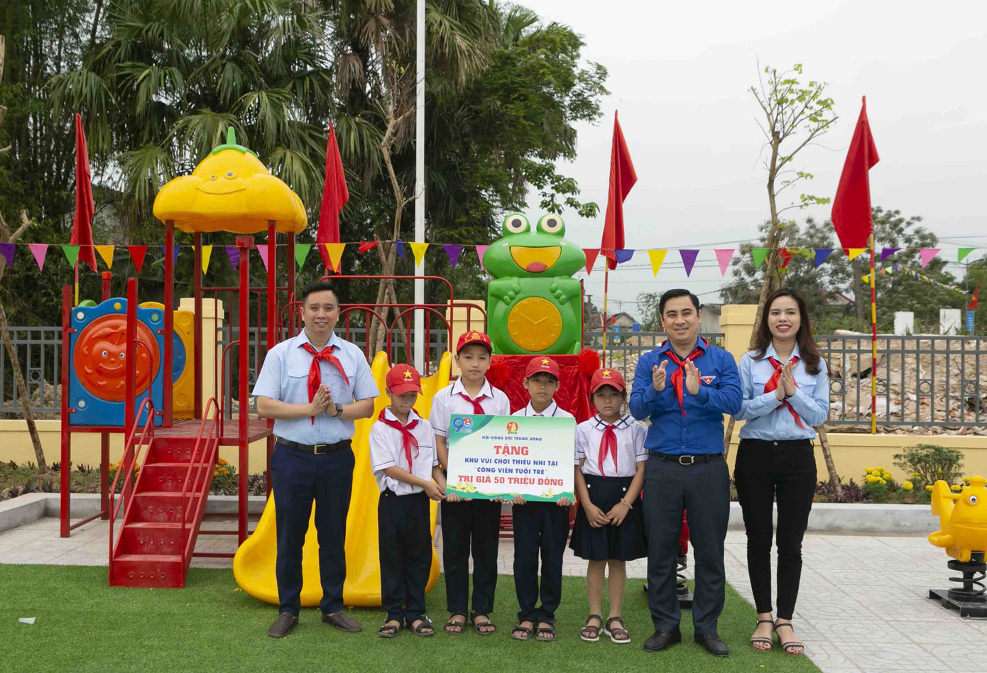 Sôi nổi ngày hội 'Thiếu nhi vui khỏe - Tiến bước lên Đoàn' ảnh 10