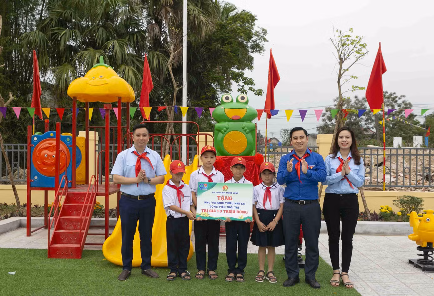 Sôi nổi ngày hội 'Thiếu nhi vui khỏe - Tiến bước lên Đoàn' ảnh 10