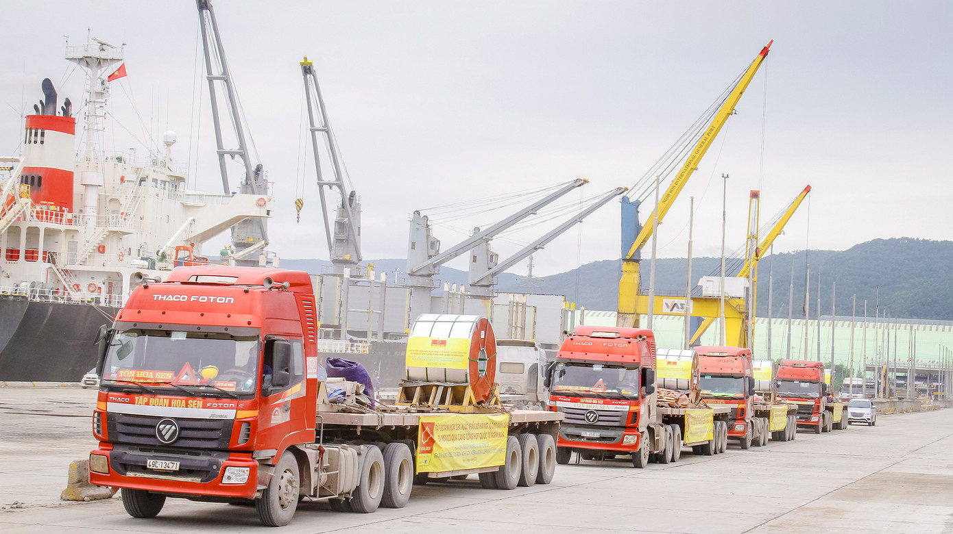 Tập đoàn Hoa Sen nhộn nhịp xuất khẩu tôn mạ xuyên Tết Tân Sửu 2021 ảnh 1