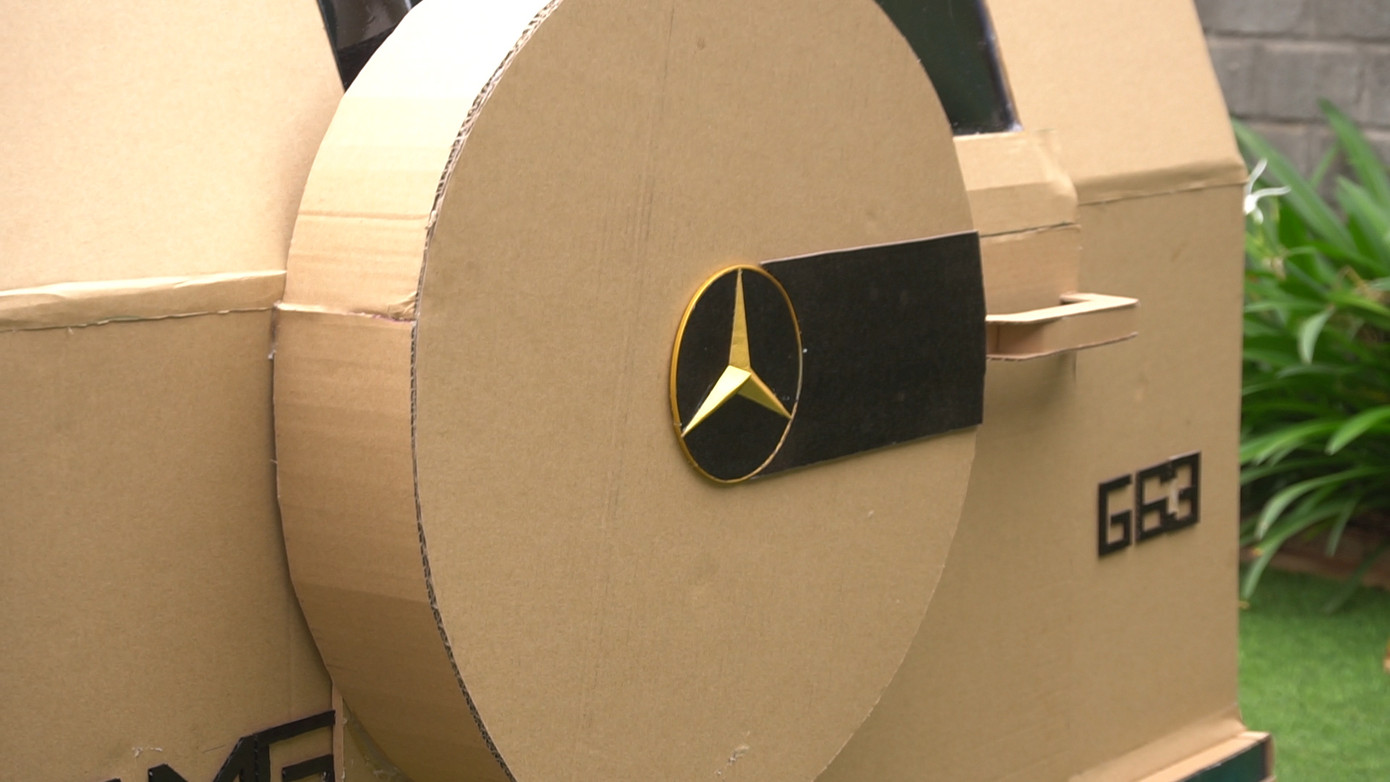 Độc đáo chiếc Mercedes-Benz G 63 chế từ bìa carton ảnh 6