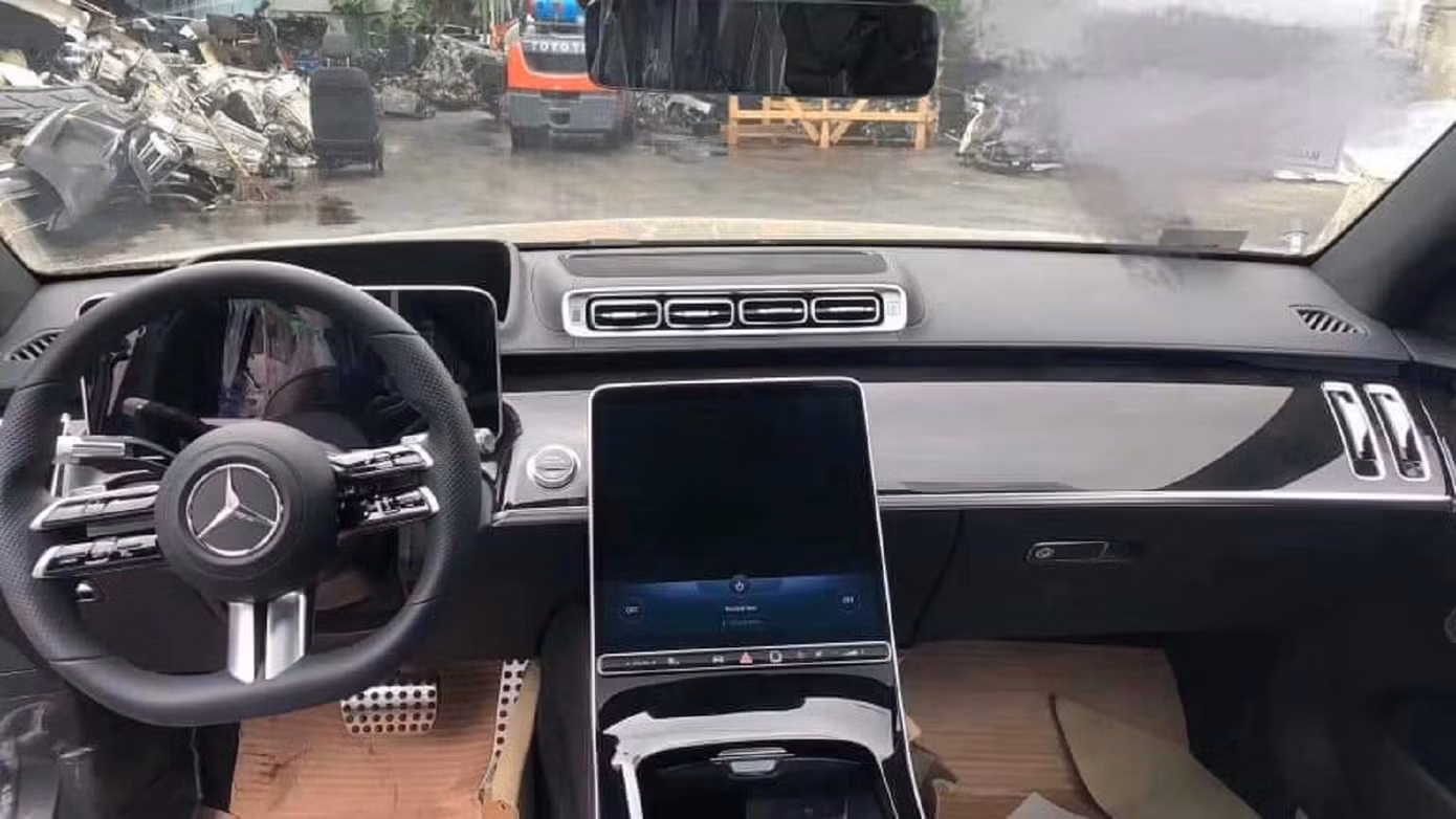 Lộ ảnh Mercedes S-Class thế hệ mới với nội thất lạ lẫm ảnh 2
