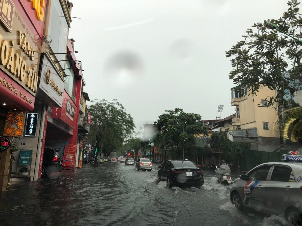 Thanh niên, bô lão Sơn Lôi vui bóng đá, bóng chuyền trước giờ bỏ cách ly ảnh 11