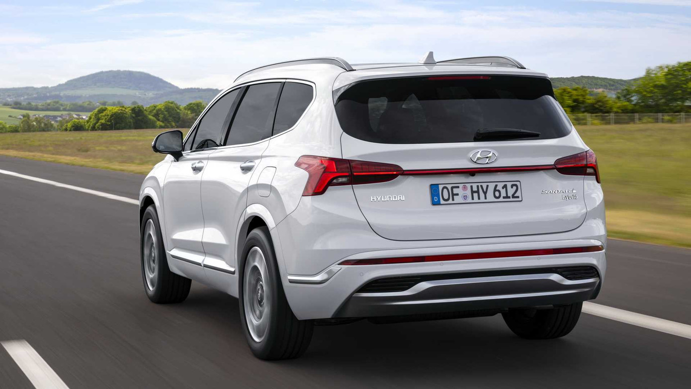 Hyundai Santa Fe 2021 chính thức lộ diện ảnh 2