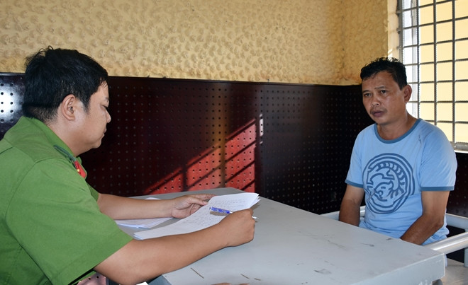 Cứa cổ 'tình địch' tại đám giỗ nhà mẹ vợ ảnh 1