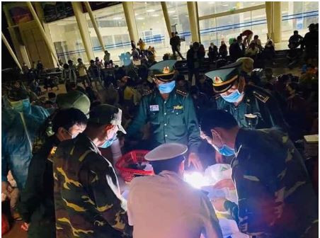 VCCorp và Lotus ủng hộ 2,88 tỷ đồng hỗ trợ các y bác sĩ trên tuyến đầu chống dịch ảnh 1