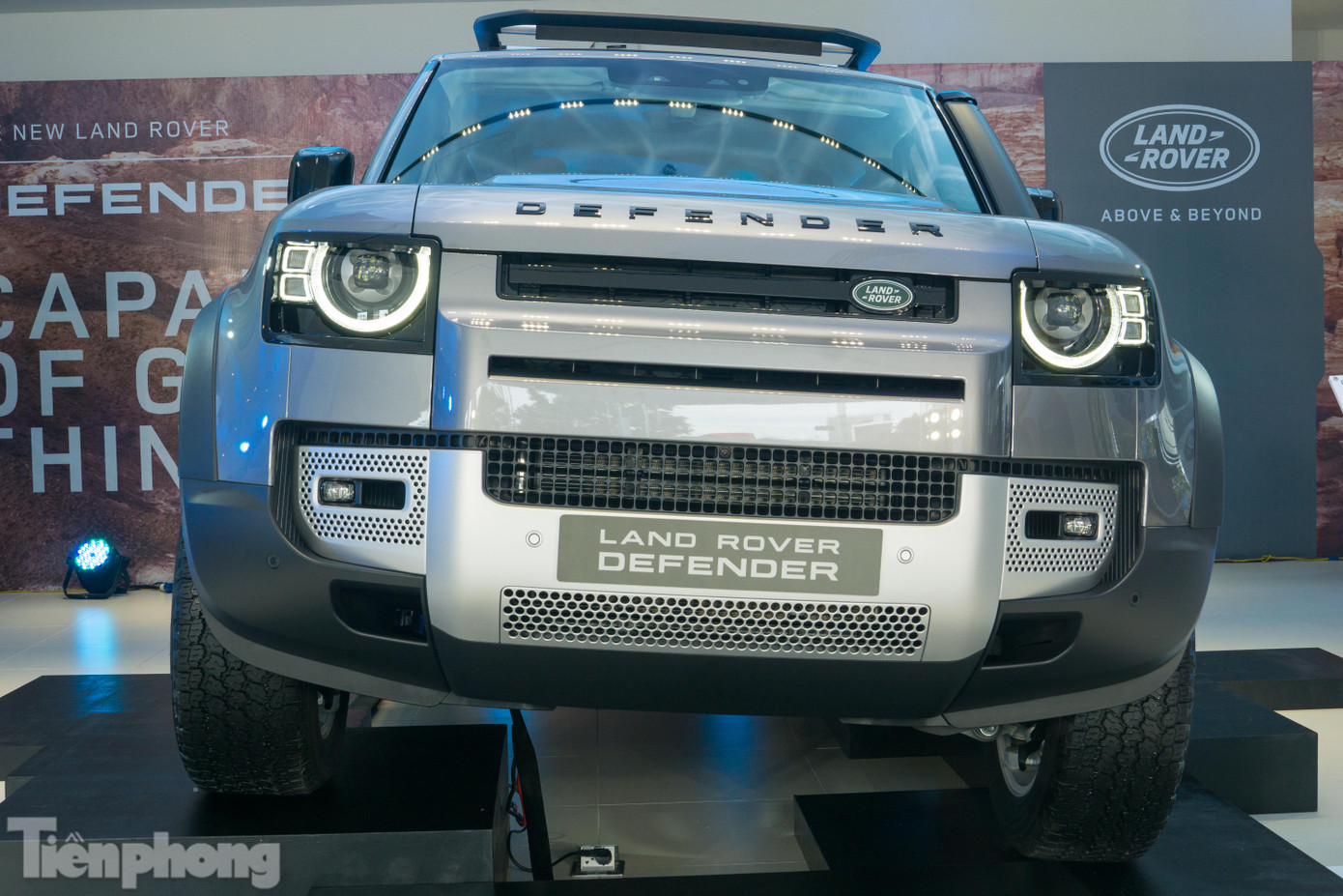 Cận cảnh Land Rover Defender 2020 ảnh 2