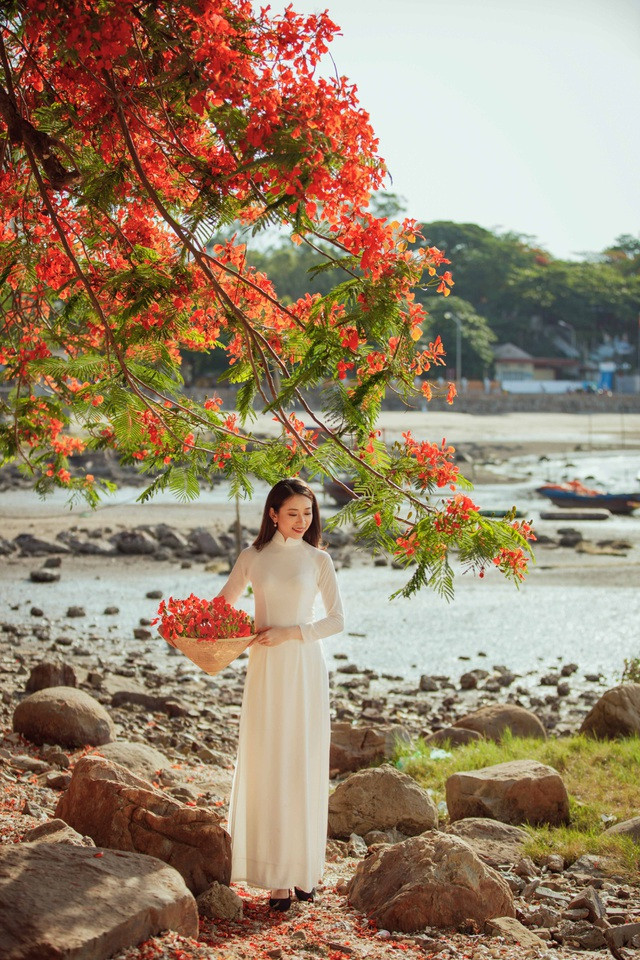 Nhiếp ảnh gia 'xấu trai' cưa đổ vợ đẹp với lời hứa tặng 10.000 ảnh để đời ảnh 5