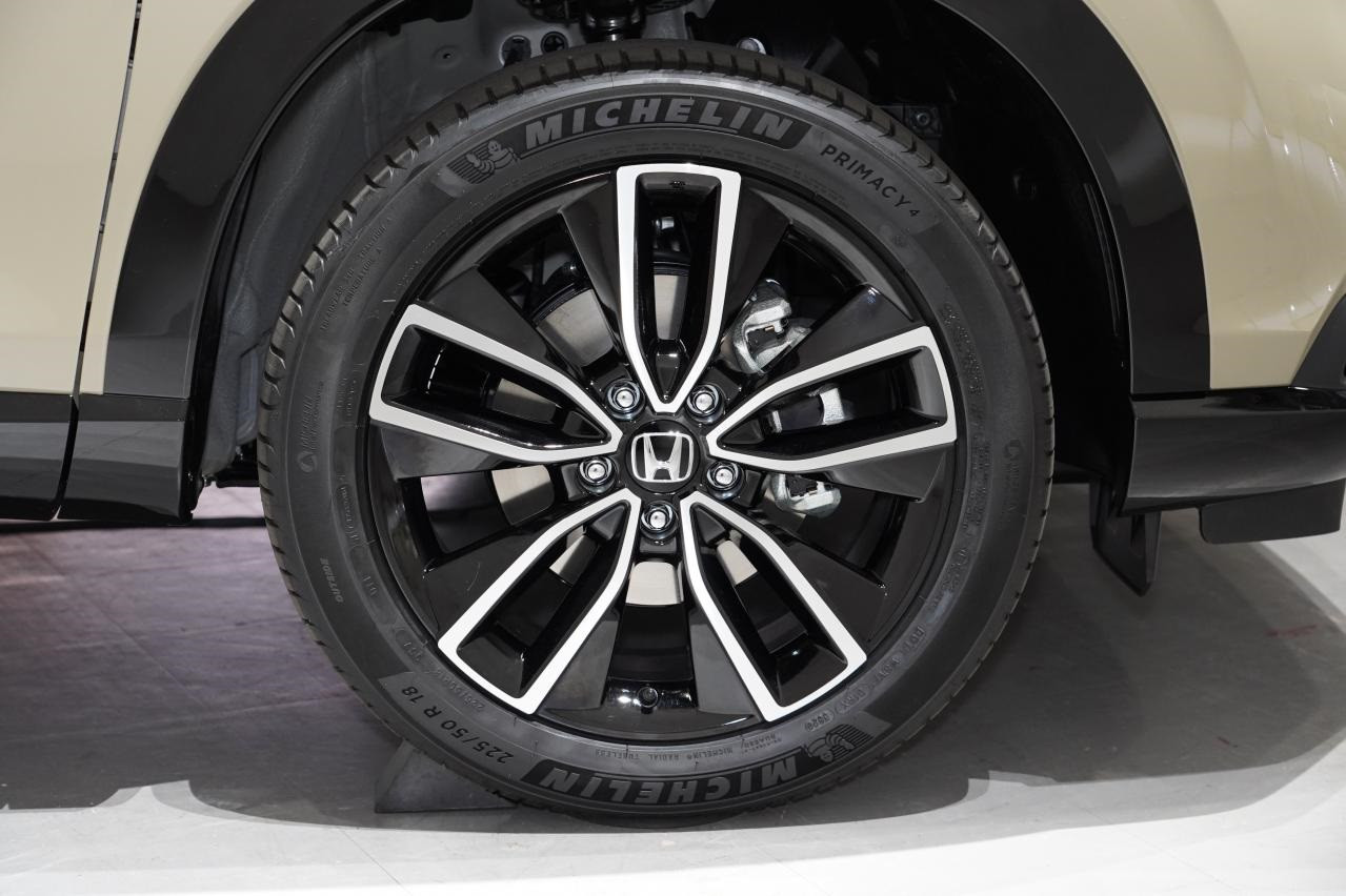 Honda HR-V thế hệ mới ra mắt tại Nhật Bản ảnh 7