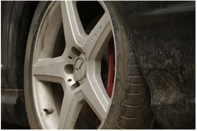 Bí ẩn chủ nhân những siêu xe bị lãng quên nhiều năm trên vỉa hè Hà Nội ảnh 25