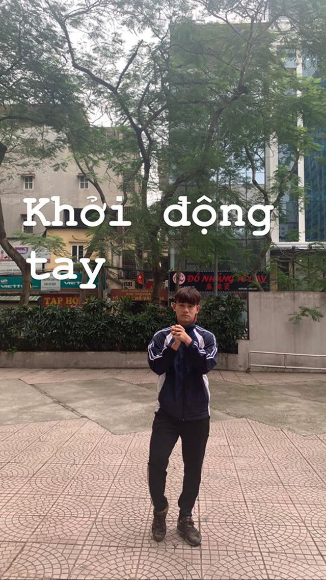 Nam sinh gây 'sốt mạng' với tuyển tập bài học thể dục online mùa dịch ảnh 2