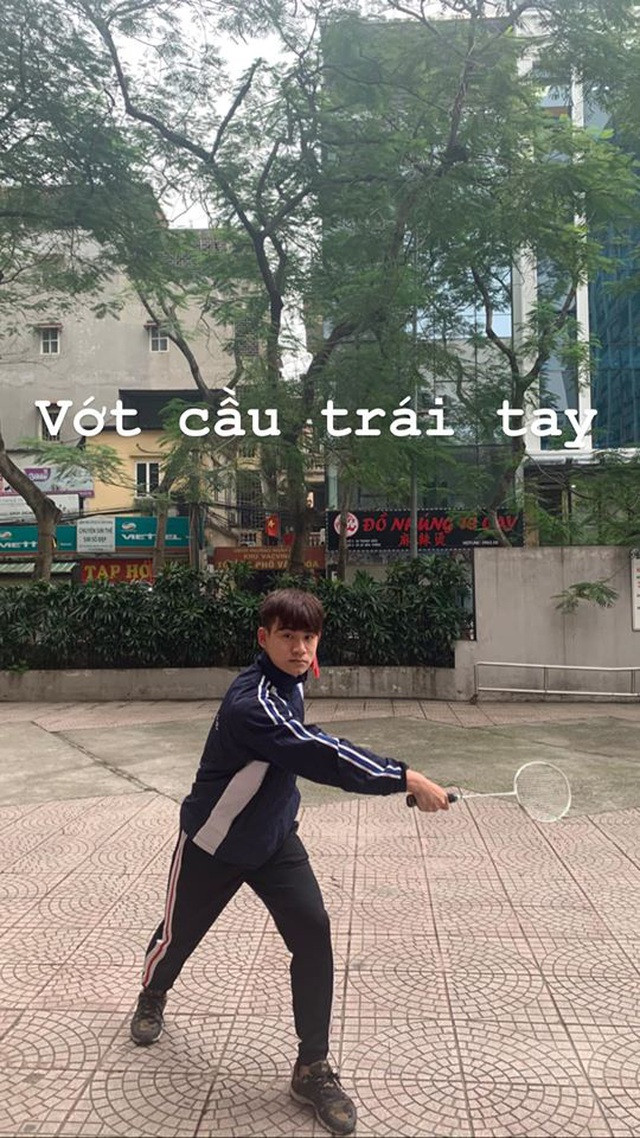 Nam sinh gây 'sốt mạng' với tuyển tập bài học thể dục online mùa dịch ảnh 7