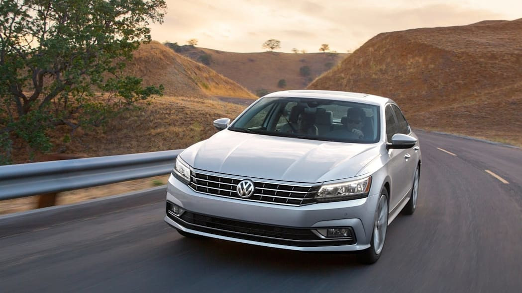 Top 10 mẫu xe bán chạy nhất mọi thời đại ảnh 1