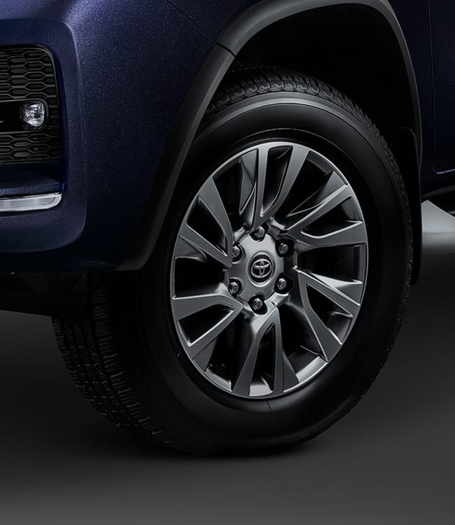 Toyota Fortuner 2020 có thêm bản Legender cao cấp ảnh 12