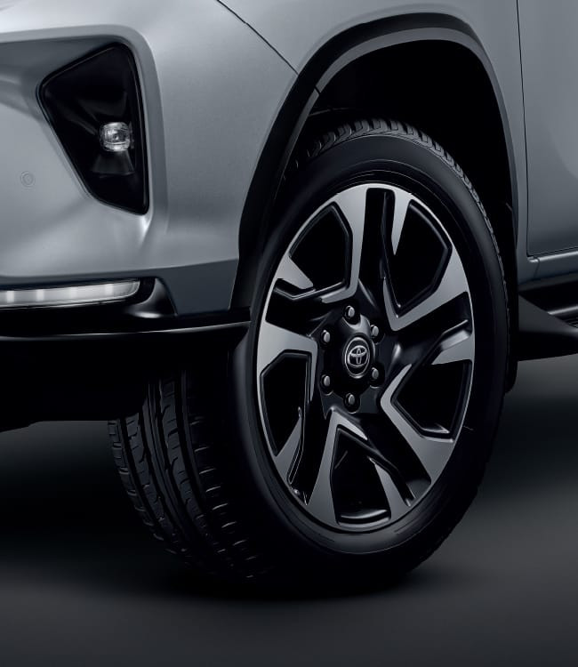 Toyota Fortuner 2020 có thêm bản Legender cao cấp ảnh 22