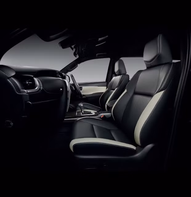 Toyota Fortuner 2020 có thêm bản Legender cao cấp ảnh 24