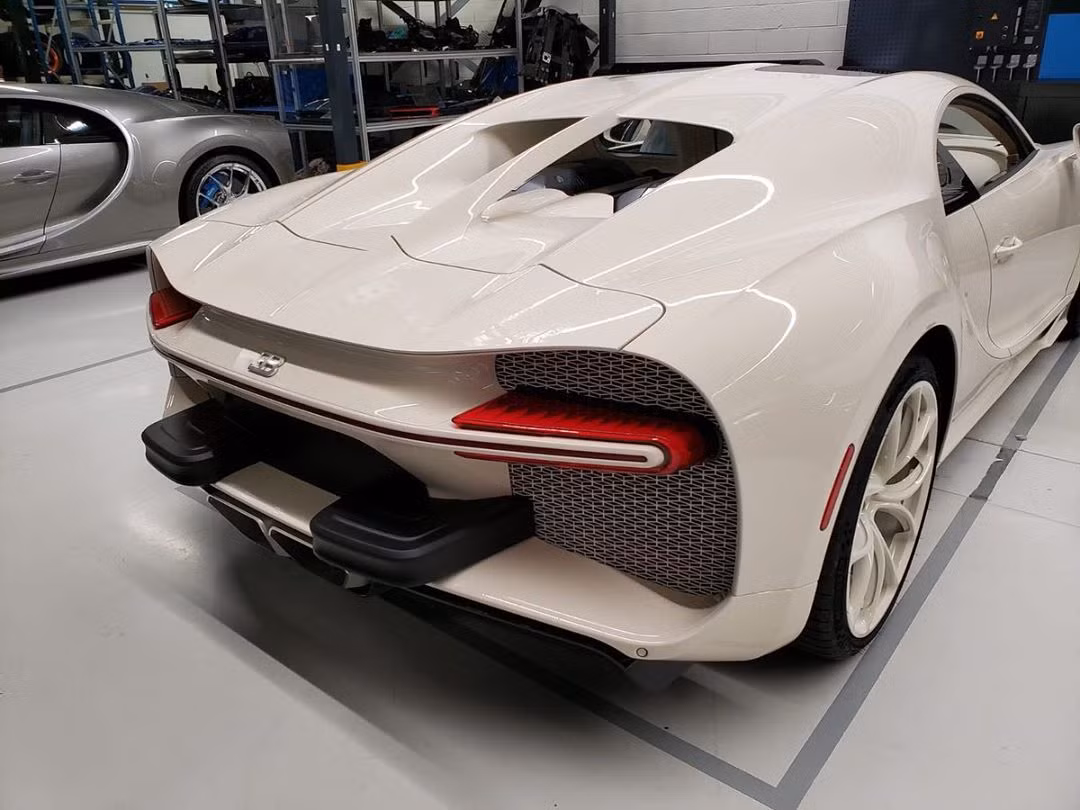 Bugatti Chiron cực độc, được 'độ' bởi thương hiệu xa xỉ Hermes ảnh 5
