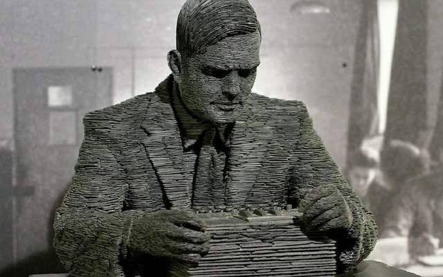 Tấn bi kịch kinh hoàng của Alan Turing - cha đẻ ngành khoa học máy tính ảnh 1