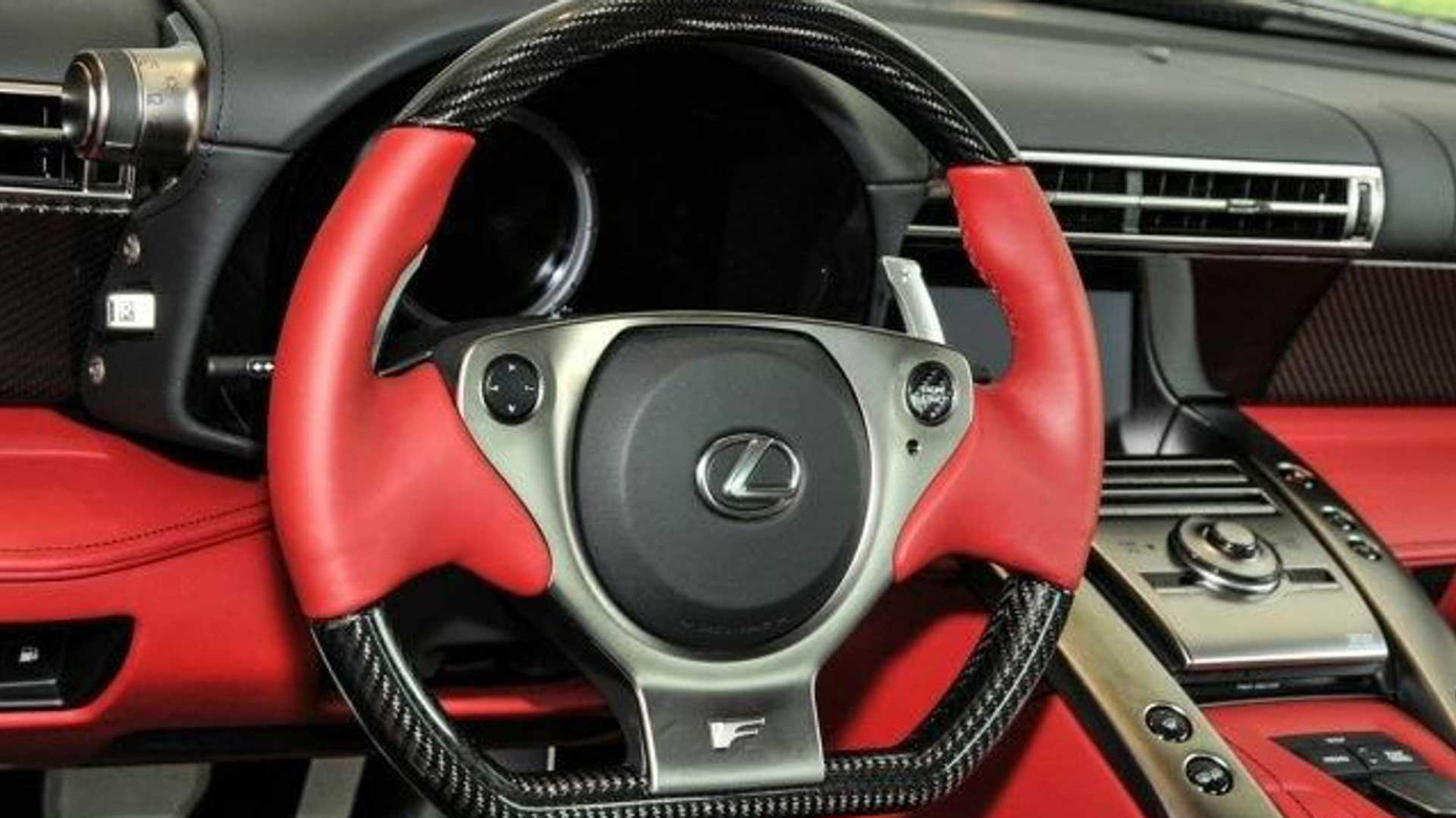 Siêu xe Lexus LFA cũ được bán giá hơn 1 triệu euro ảnh 6