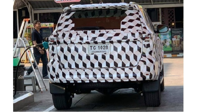 Toyota Fortuner mới lộ ảnh chạy thử tại Thái Lan ảnh 1