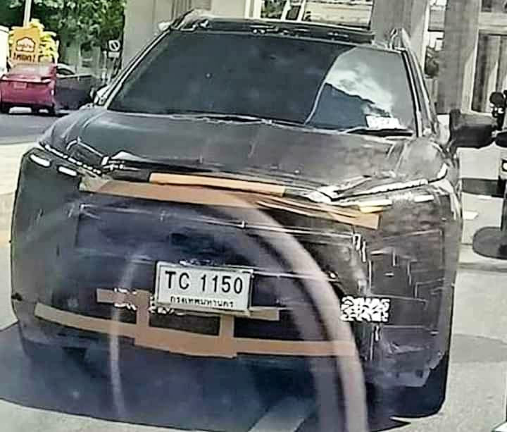 Toyota Corolla Cross lộ diện hình ảnh thực tế ảnh 2