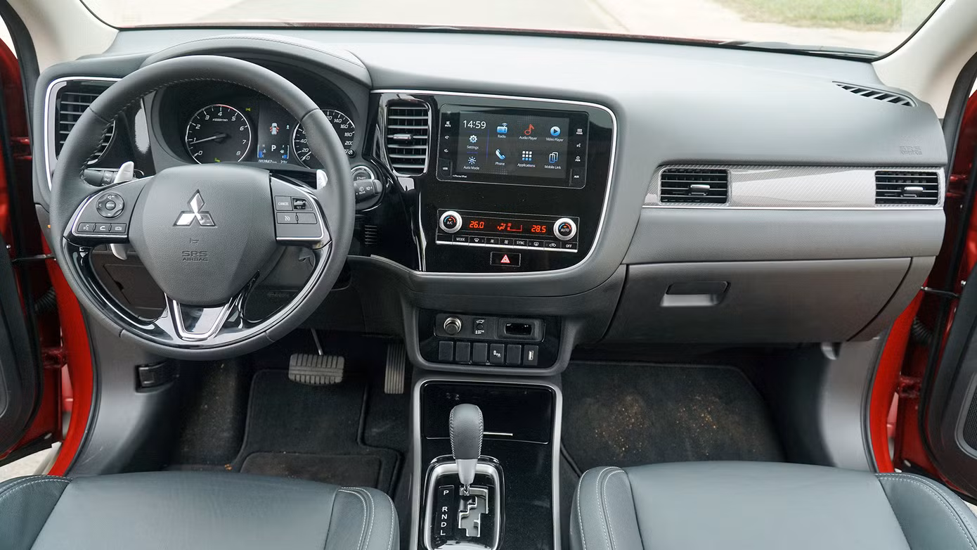 Đánh giá ưu và nhược điểm của Mitsubishi Outlander 2020 ảnh 4