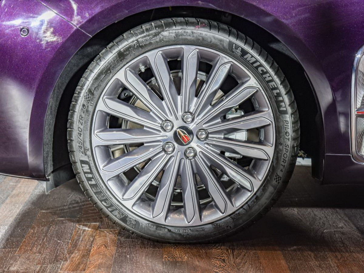 Xe sang Trung Quốc cạnh tranh Mercedes E-Class trình làng ảnh 6