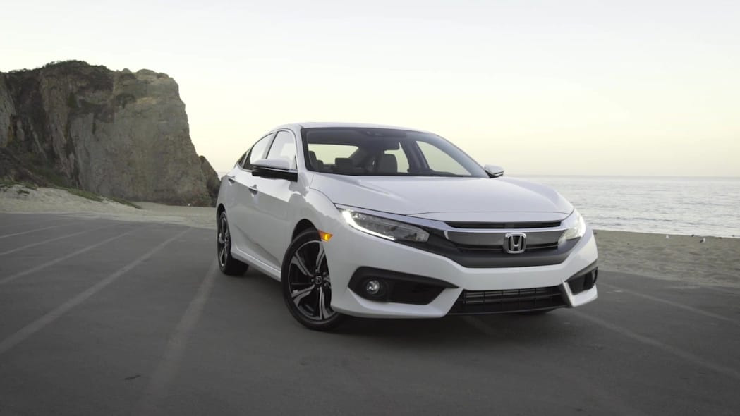 Top 10 mẫu xe bán chạy nhất mọi thời đại ảnh 5