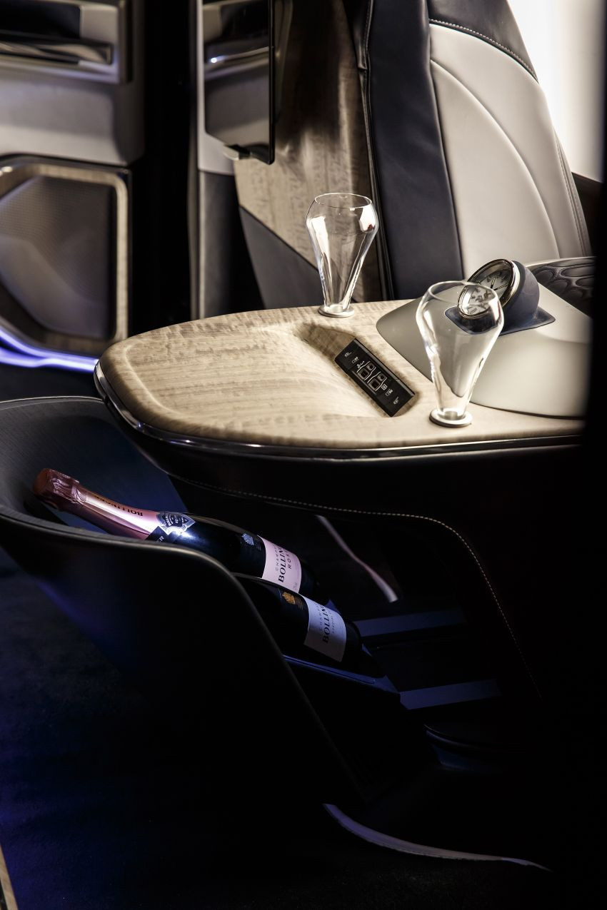 Xe siêu sang Aznom Palladium dài gần 6 mét của Italy ảnh 18