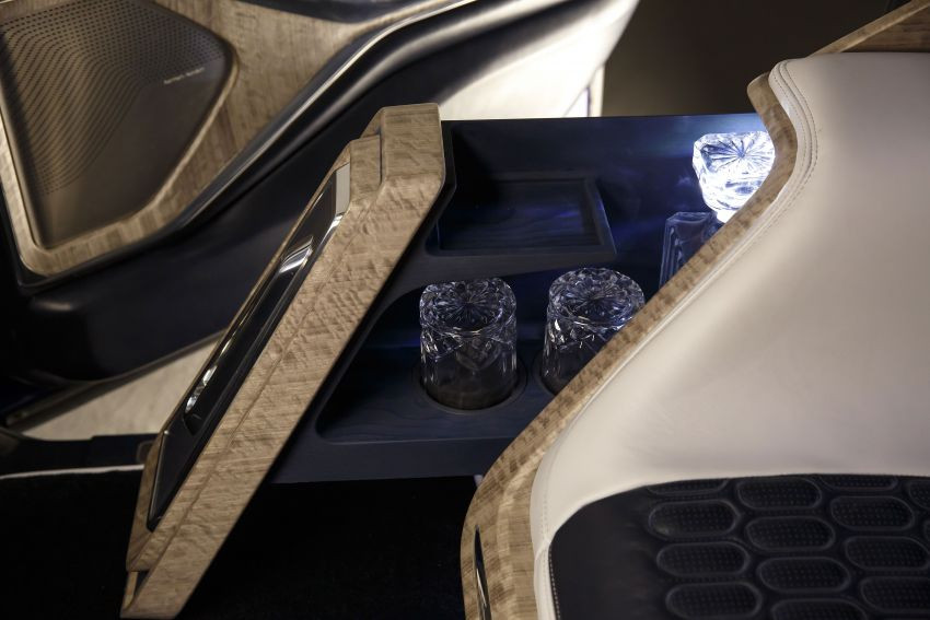 Xe siêu sang Aznom Palladium dài gần 6 mét của Italy ảnh 19