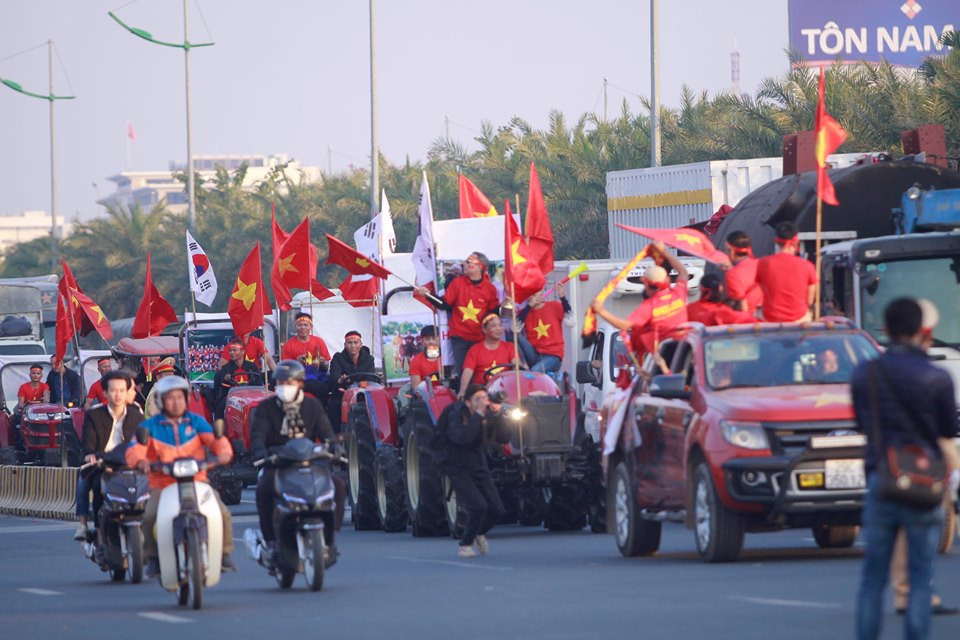 Các nhà vô địch SEA Games trở về trong vòng tay người hâm mộ ảnh 14