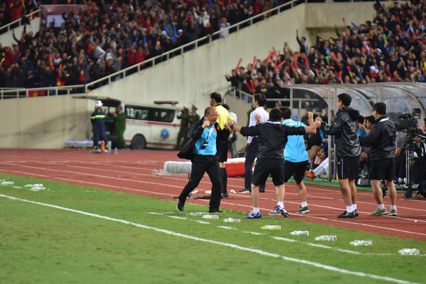 HLV Park Hang Seo từ tột đỉnh vui sướng đến... phẫn nộ ảnh 7