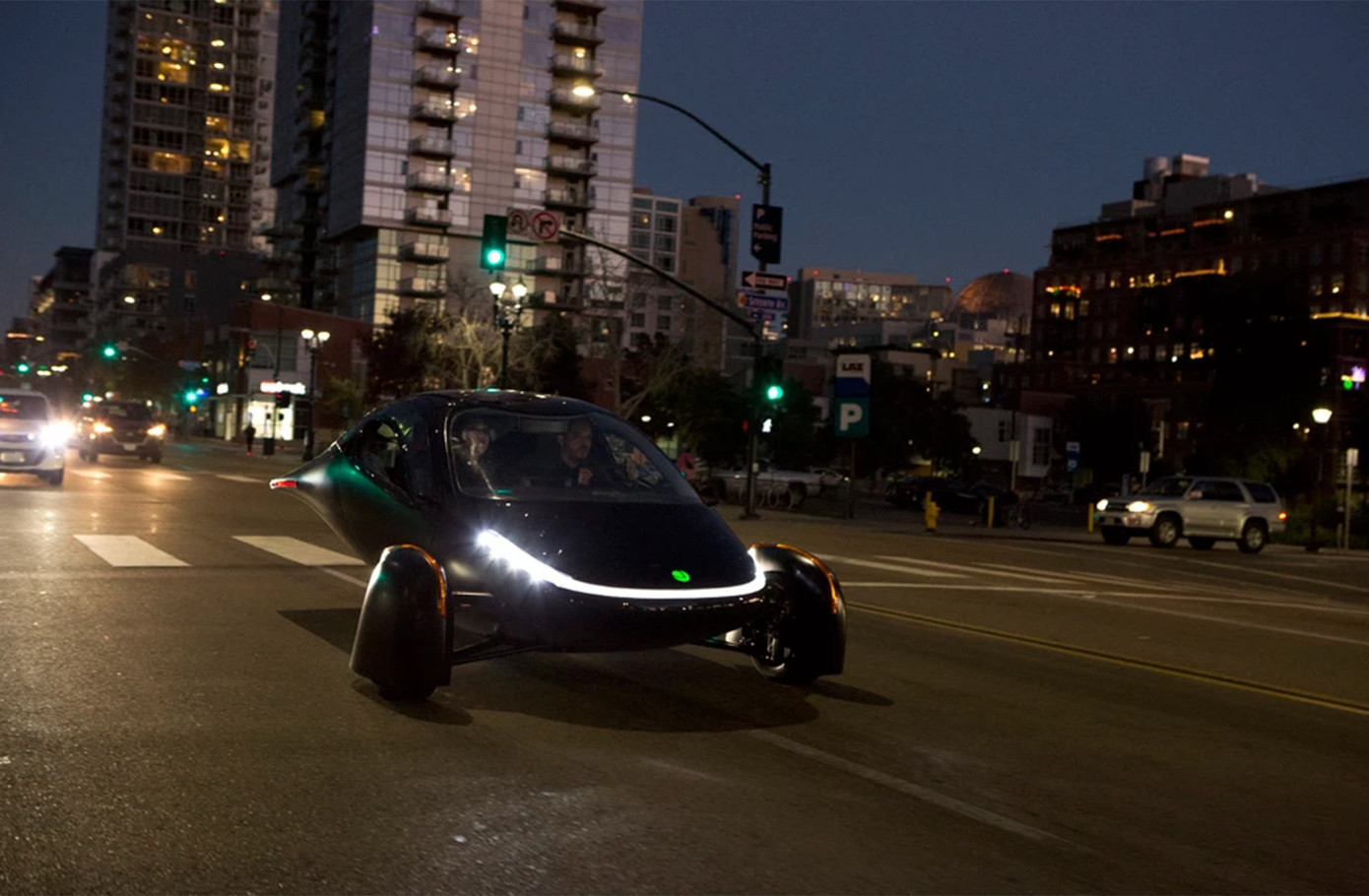 Mẫu xe điện đi được 1.600 km mỗi lần sạc ảnh 3