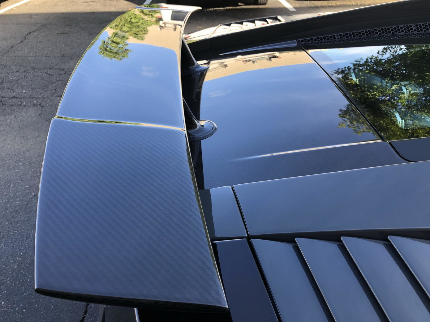 Siêu xe Lamborghini Gallardo Superleggera 2008 được đấu giá 1,8 tỷ đồng ảnh 7