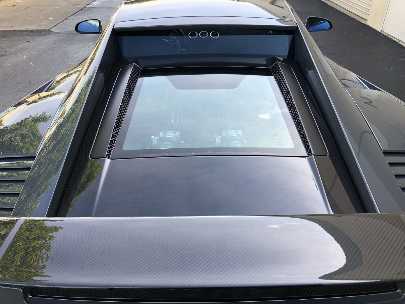 Siêu xe Lamborghini Gallardo Superleggera 2008 được đấu giá 1,8 tỷ đồng ảnh 6