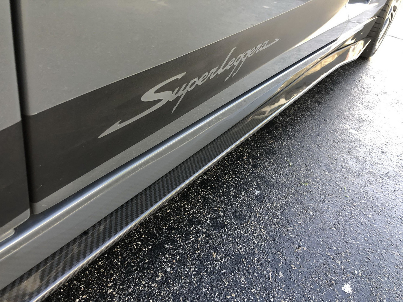 Siêu xe Lamborghini Gallardo Superleggera 2008 được đấu giá 1,8 tỷ đồng ảnh 9