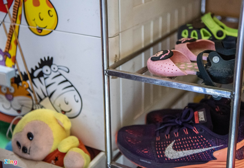 Nước mắt bà ngoại bé gái tử vong nghi do mẹ ruột bạo hành ảnh 2