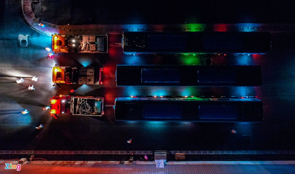 Ba giờ vận chuyển tàu metro về đến depot Long Bình ảnh 13