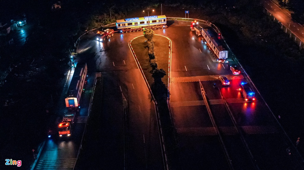 Ba giờ vận chuyển tàu metro về đến depot Long Bình ảnh 11