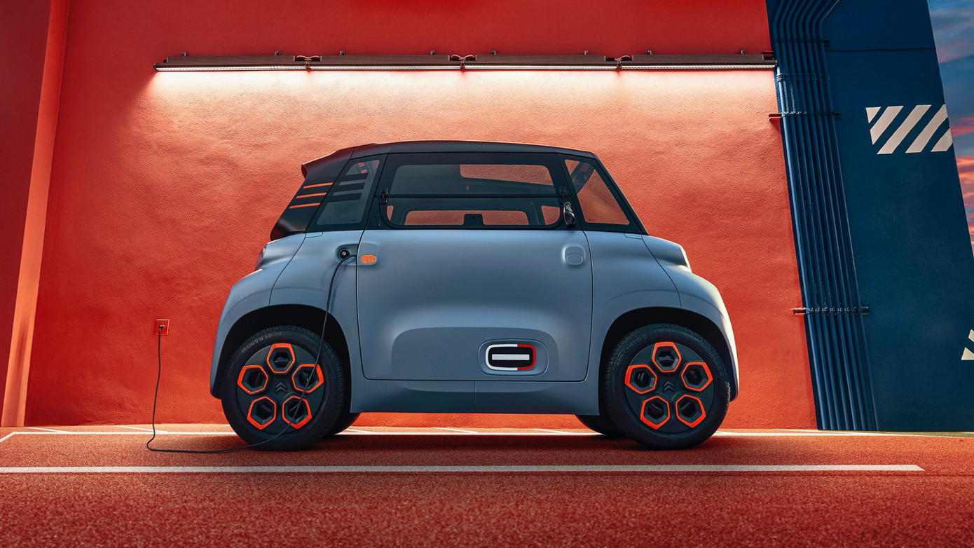 Xe điện châu Âu giá chỉ 155 triệu đồng ảnh 2