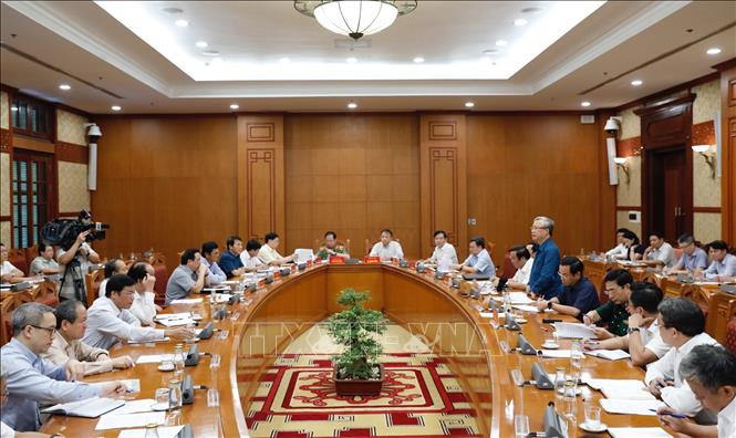 Thường trực Ban Bí thư chủ trì phiên họp Tiểu ban Tổ chức phục vụ Đại hội XIII ảnh 1