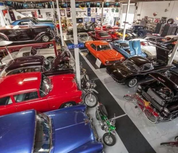 Top 5 ngôi sao thể thao sở hữu dàn siêu xe 'khủng' ảnh 11